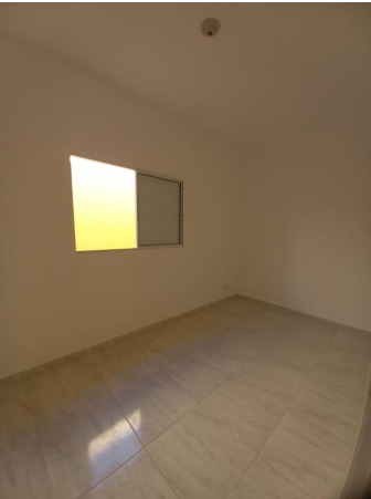 Casa à venda com 2 quartos, 70m² - Foto 10