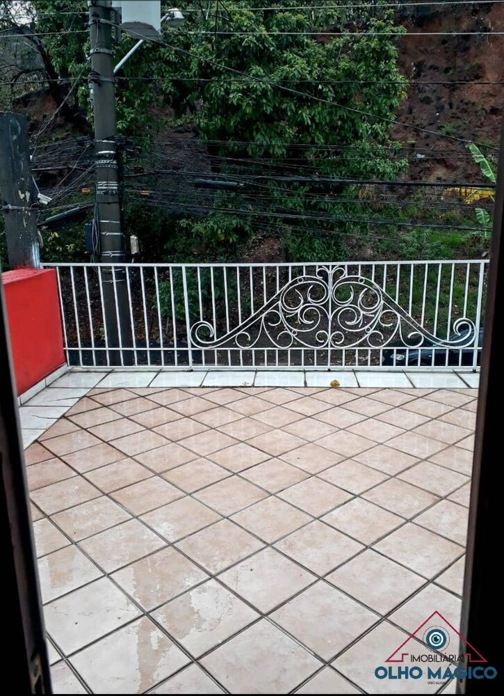 Sobrado à venda com 4 quartos, 260m² - Foto 2