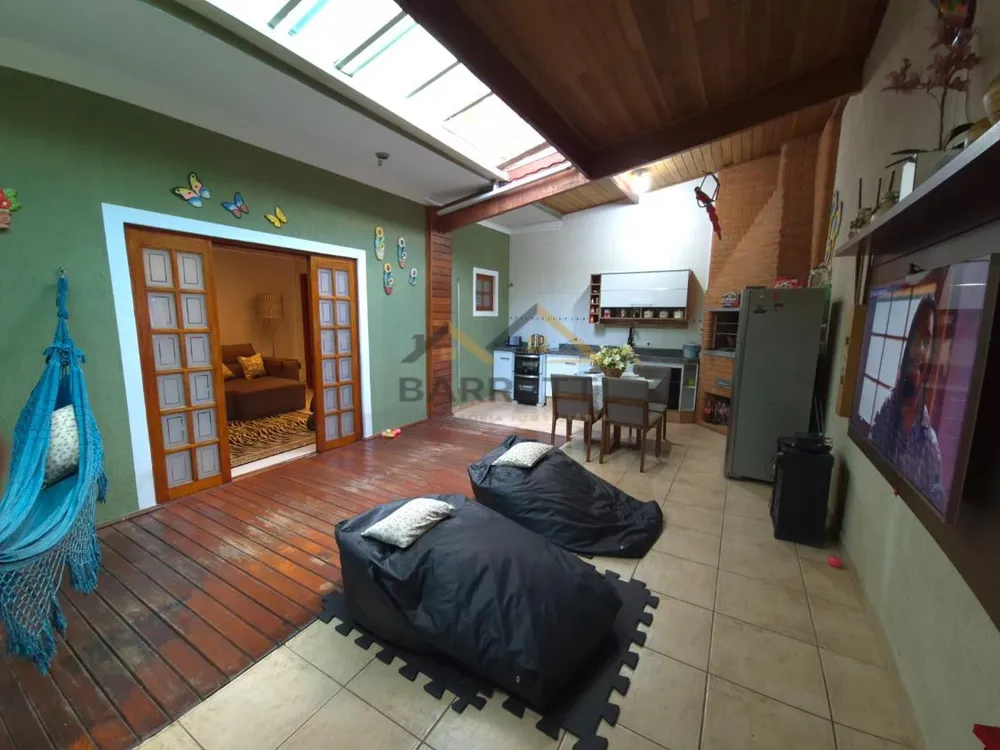 Sobrado, 3 quartos, 280 m² - Foto 3
