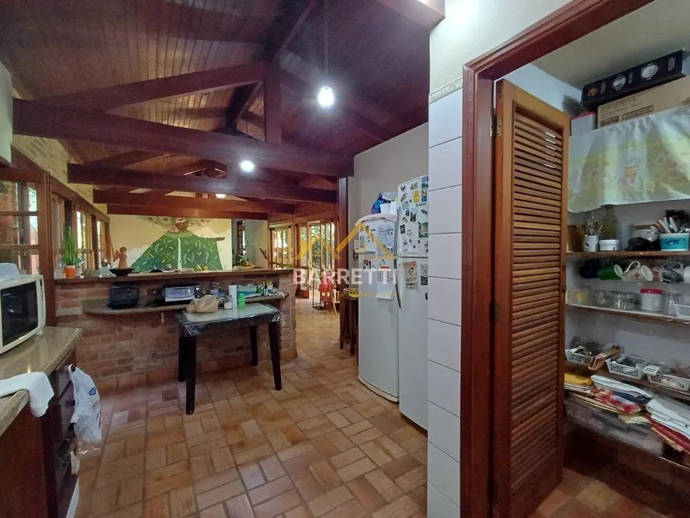 Casa, 4 quartos, 268 m² - Foto 1