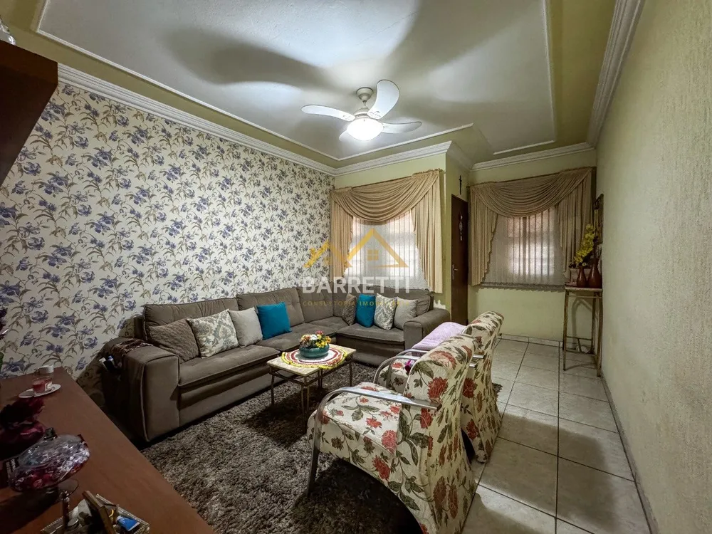 Casa, 3 quartos, 200 m² - Foto 2