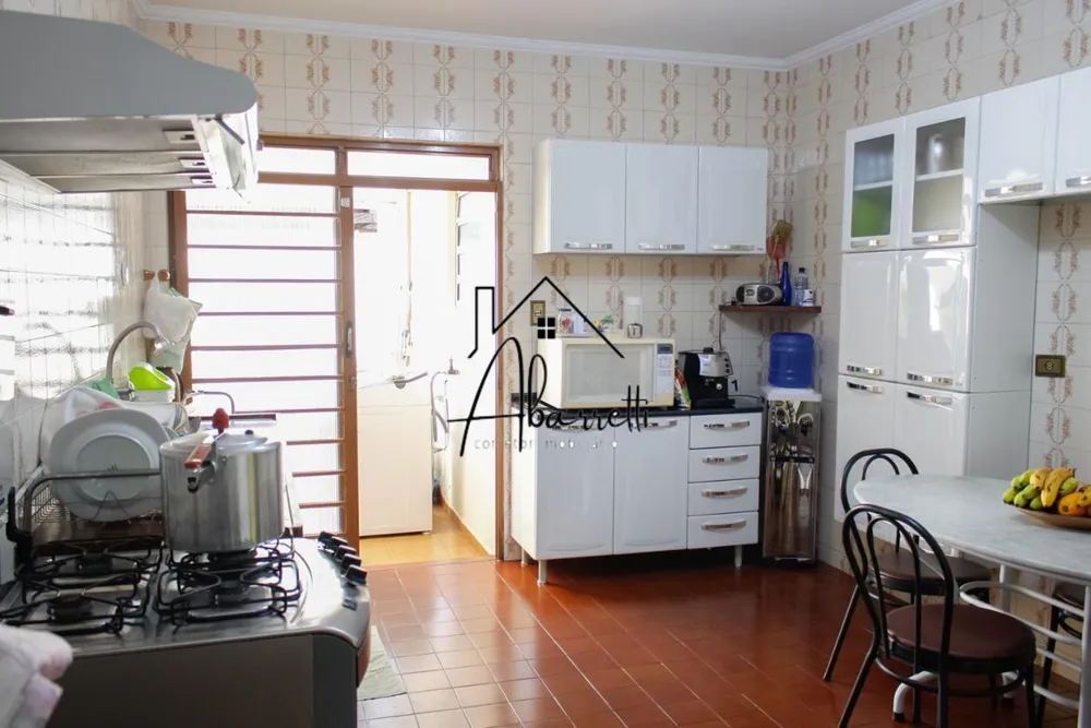 Casa, 4 quartos, 210 m² - Foto 2