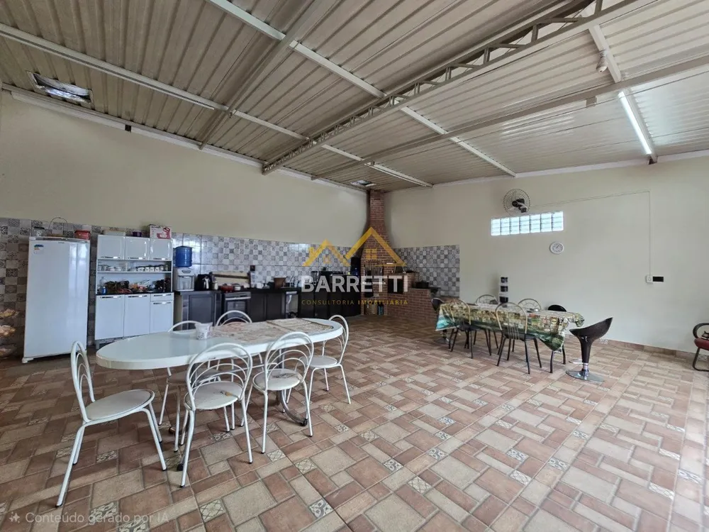 Chácara, 3 quartos, 2100 m² - Foto 1
