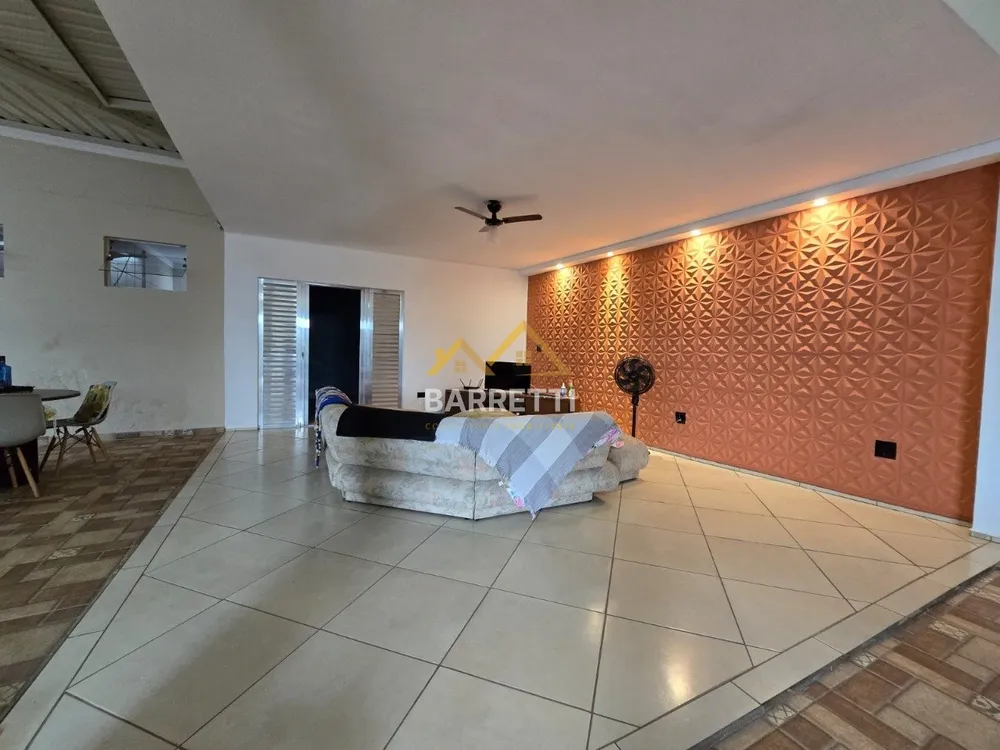 Chácara, 3 quartos, 2100 m² - Foto 3