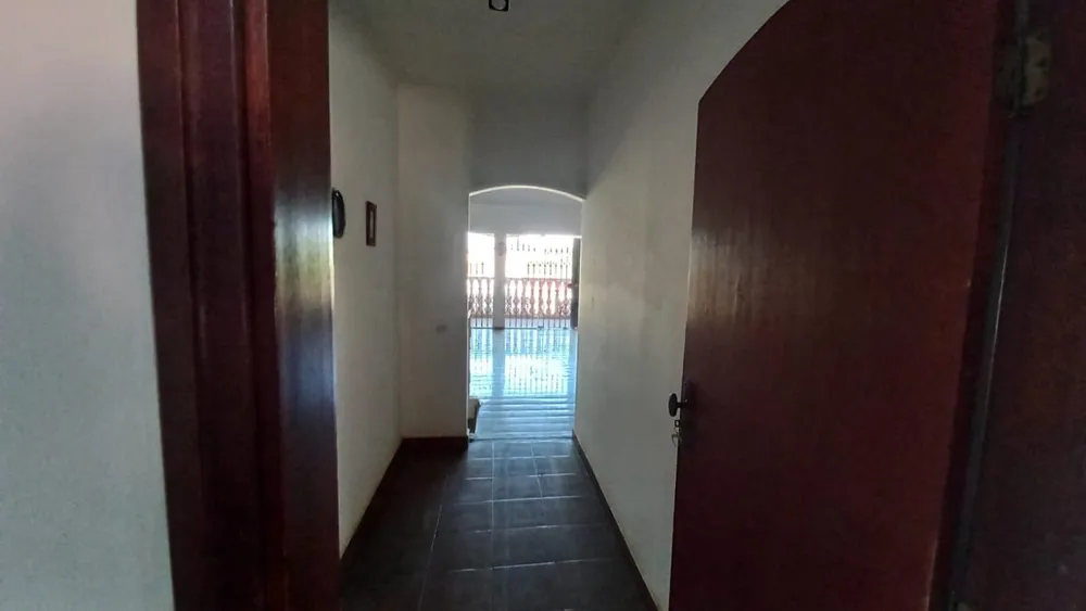 Casa, 5 quartos, 422 m² - Foto 3