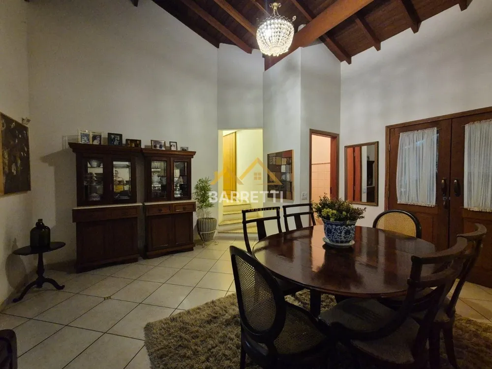 Chácara, 3 quartos, 1040 m² - Foto 2