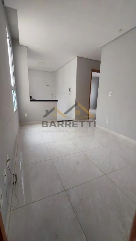 Apartamento, 2 quartos, 46 m² - Foto 2
