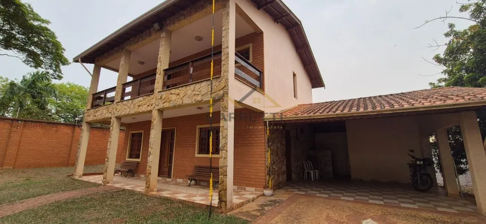 Chácara, 6 quartos, 2880 m² - Foto 1