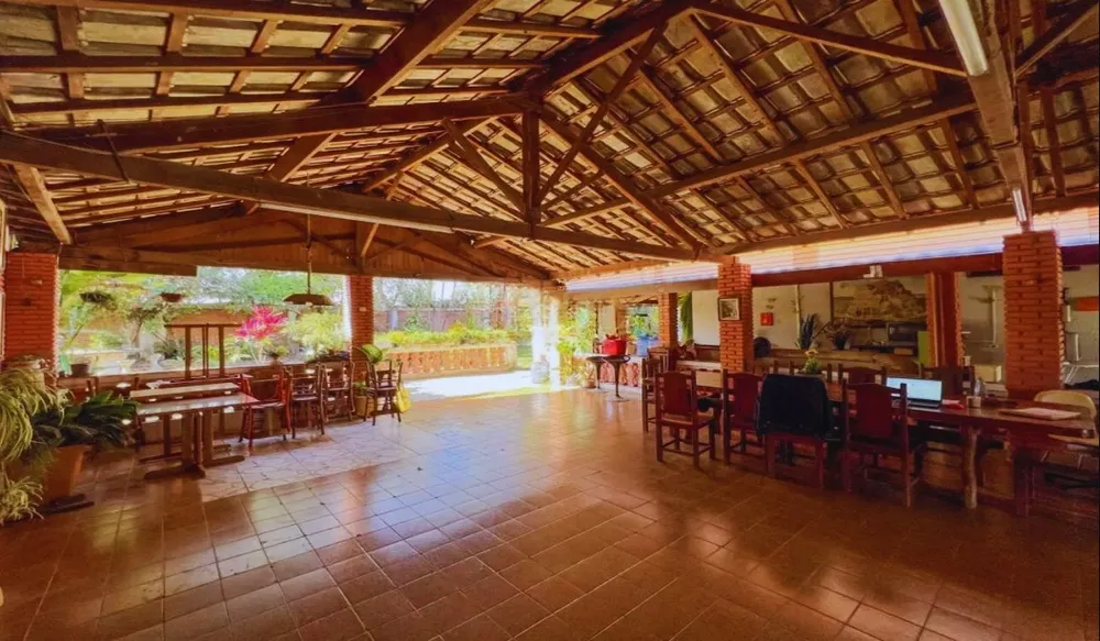 Chácara, 3 quartos, 2100 m² - Foto 1