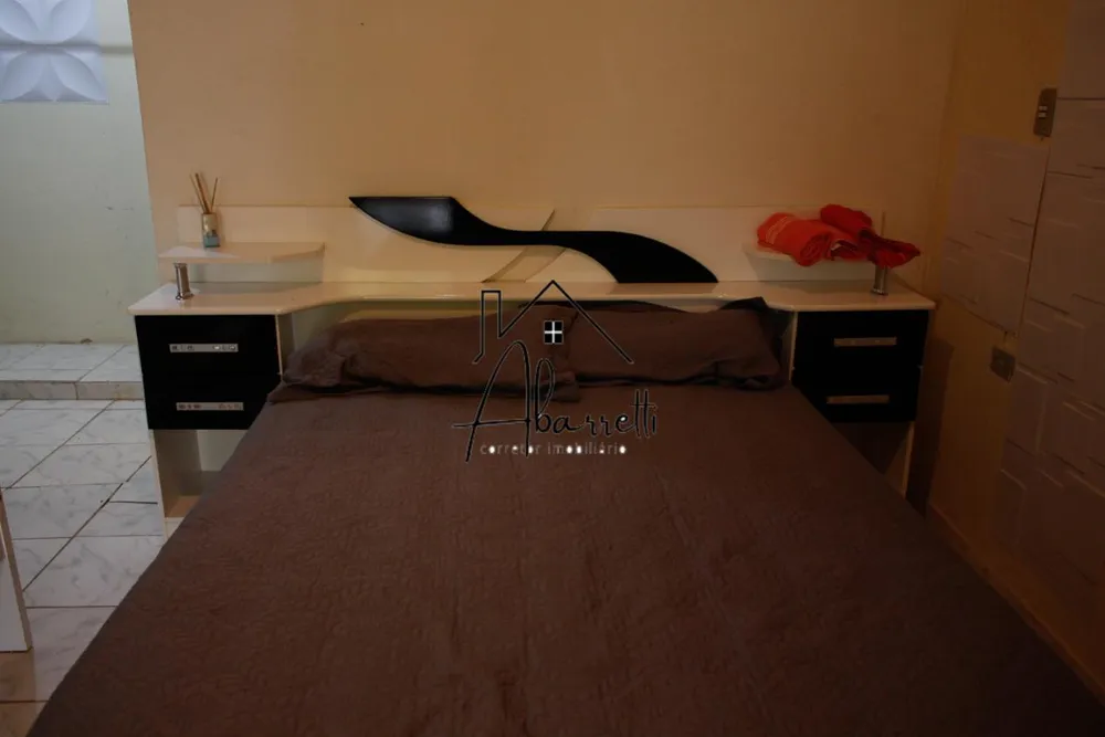 Chácara, 3 quartos, 1130 m² - Foto 2