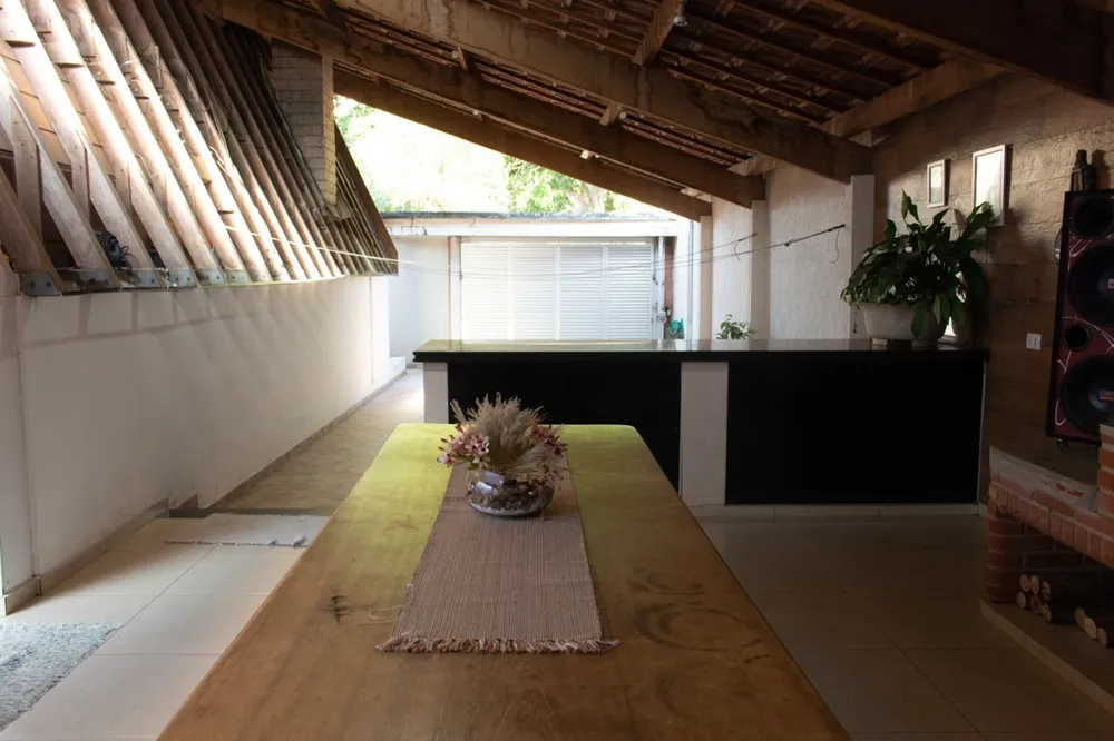 Casa, 3 quartos, 173 m² - Foto 1