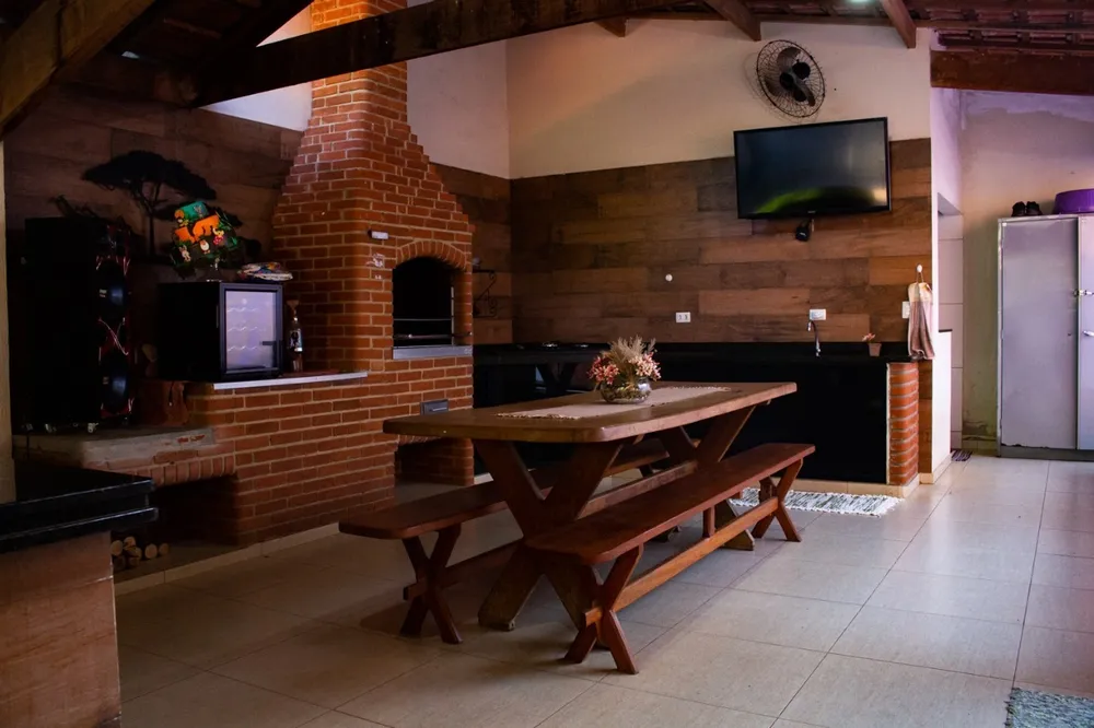 Casa, 3 quartos, 173 m² - Foto 2
