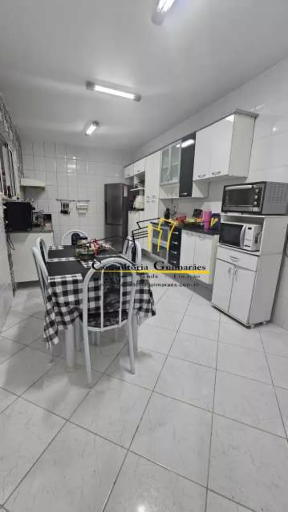 Apartamento, 3 quartos, 130 m² - Foto 1