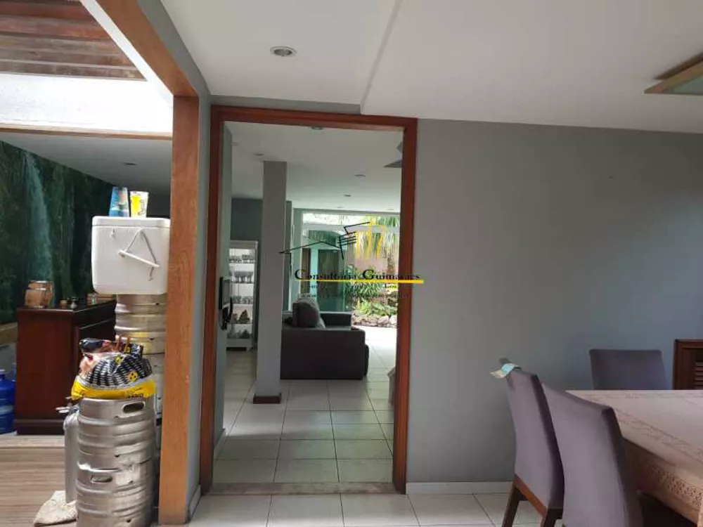 Casa, 3 quartos, 231 m² - Foto 3