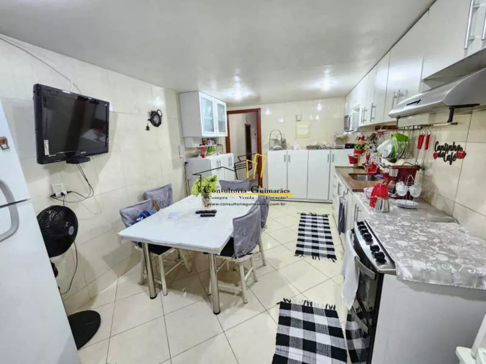 Casa de Condomínio à venda com 4 quartos, 140m² - Foto 2