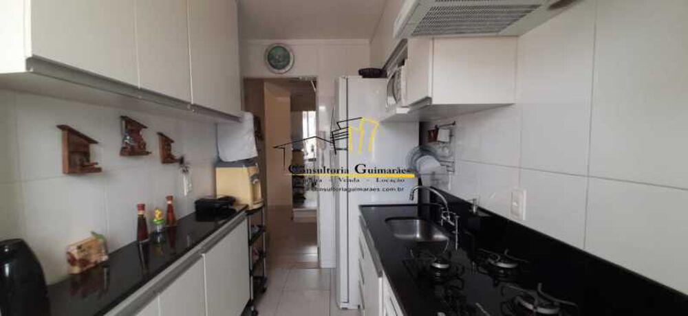 Apartamento à venda com 2 quartos, 60m² - Foto 2