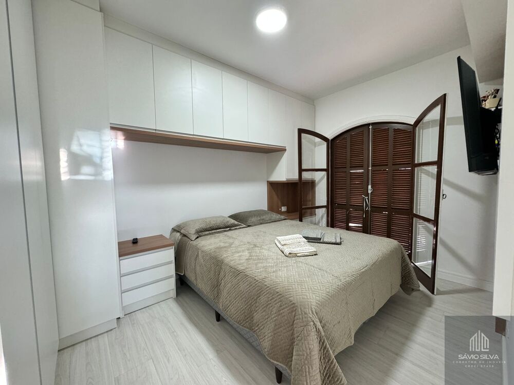 Apartamento à venda com 2 quartos, 65m² - Foto 1