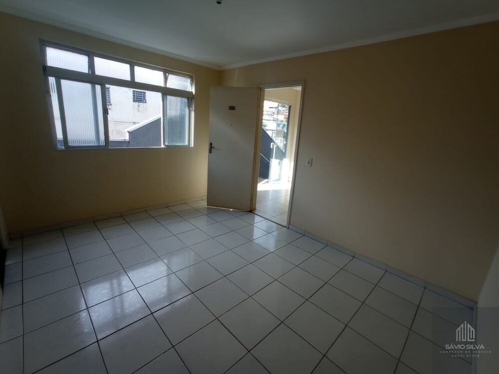 Apartamento à venda com 3 quartos, 87m² - Foto 3