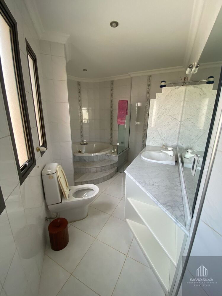 Apartamento para alugar com 3 quartos, 350m² - Foto 8