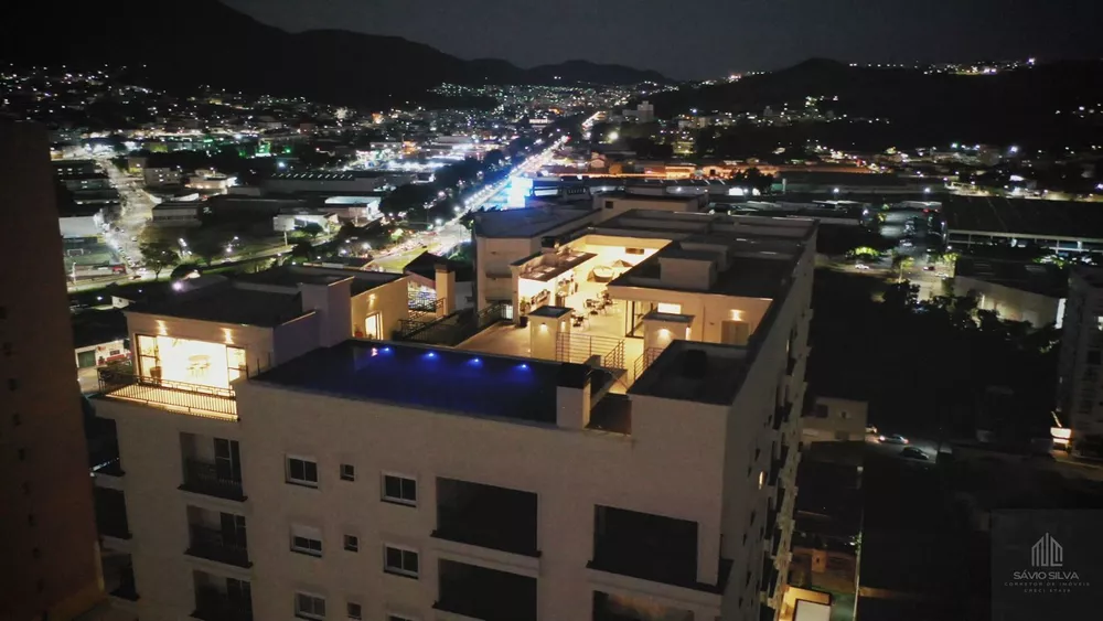 Apartamento, 3 quartos, 136 m² - Foto 1