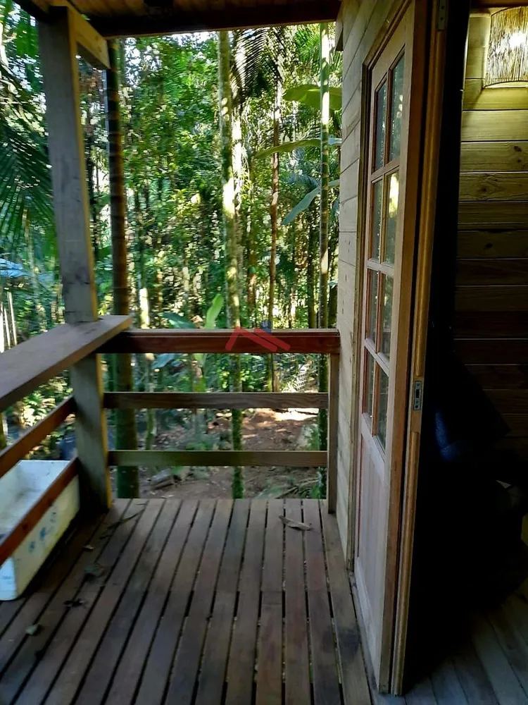 Chácara, 2 quartos, 1645 m² - Foto 2