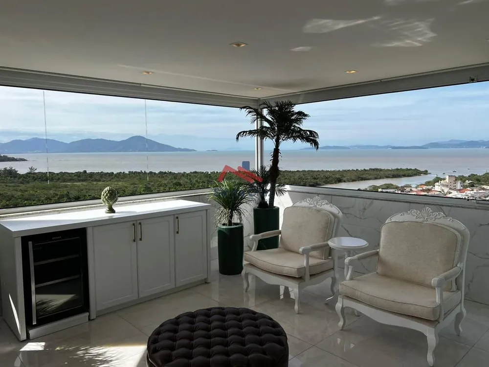 Cobertura, 3 quartos, 422 m² - Foto 2