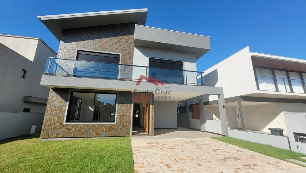 Sobrado, 4 quartos, 250 m² - Foto 1