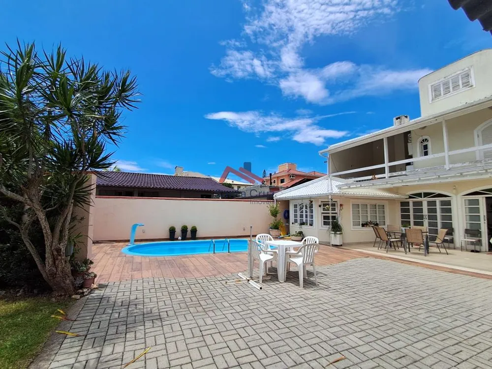 Casa, 4 quartos, 180 m² - Foto 2