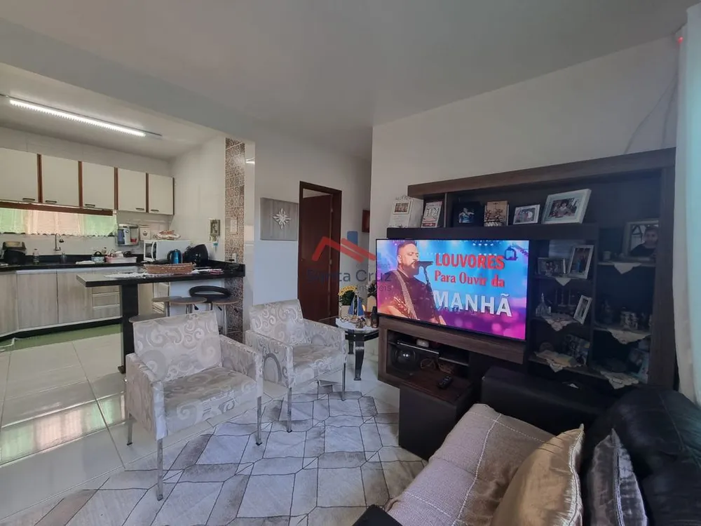 Casa, 3 quartos, 176 m² - Foto 2