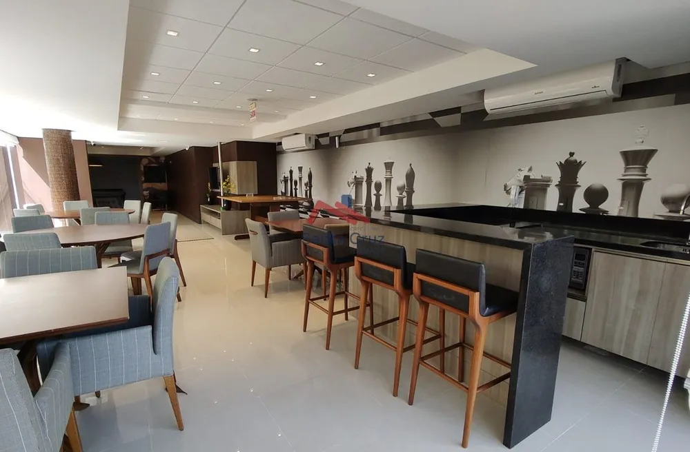 Apartamento, 3 quartos, 219 m² - Foto 4