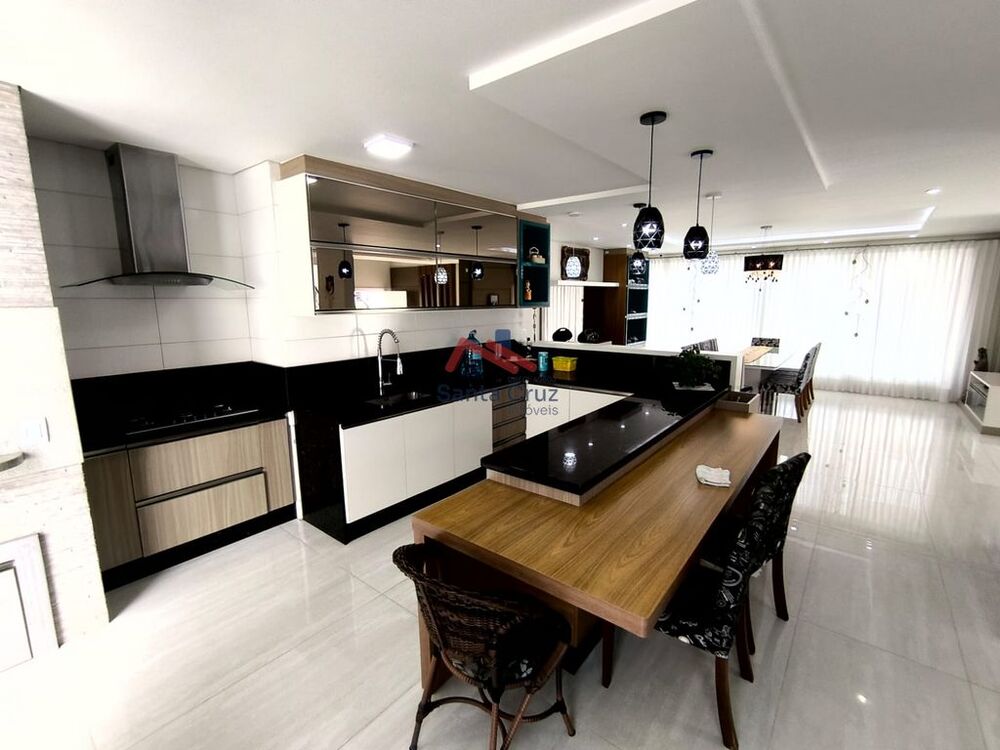 Casa de Condomínio, 4 quartos - Foto 1