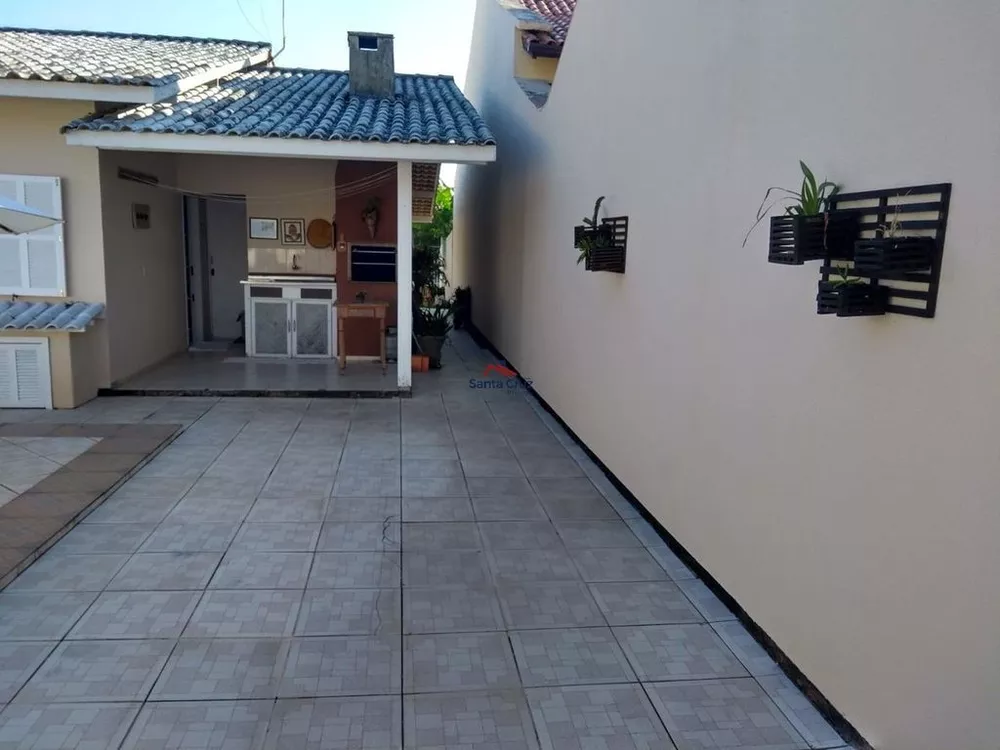 Casa, 3 quartos, 232 m² - Foto 11