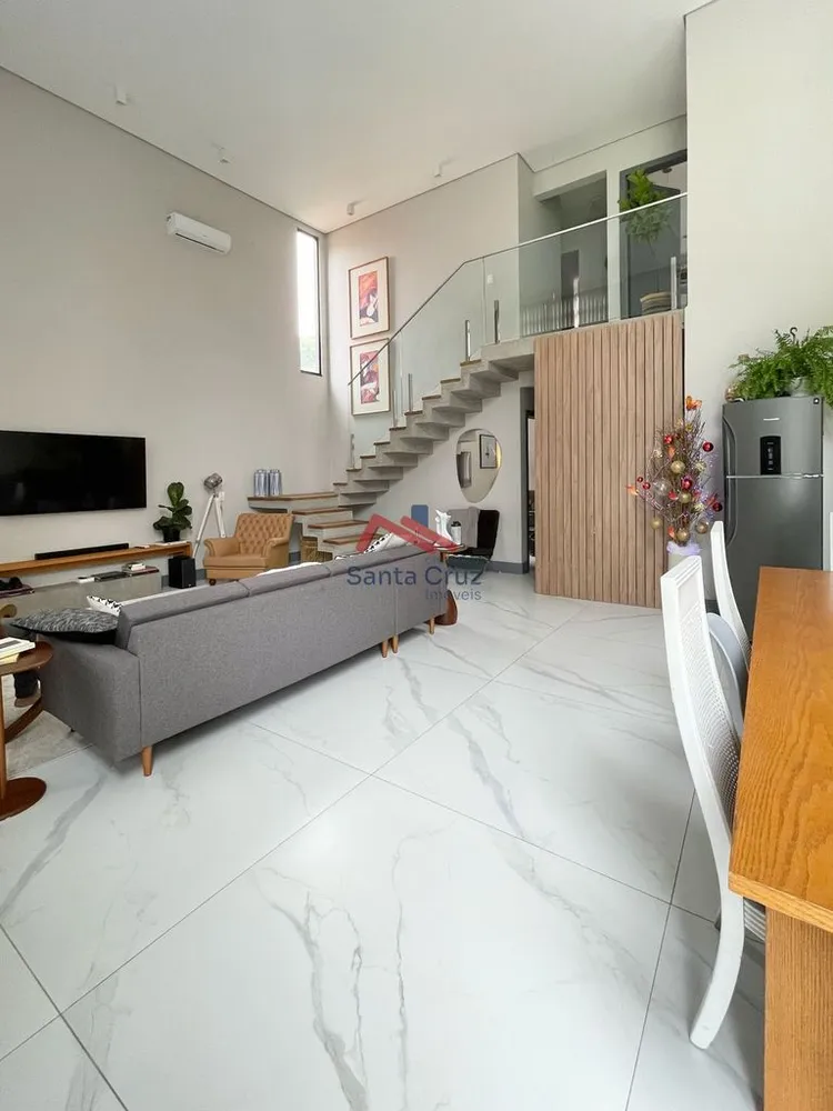 Sobrado, 3 quartos, 195 m² - Foto 1