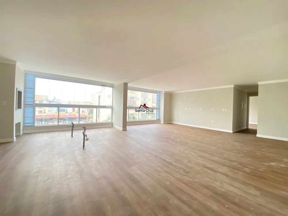 Apartamento, 3 quartos, 149 m² - Foto 2