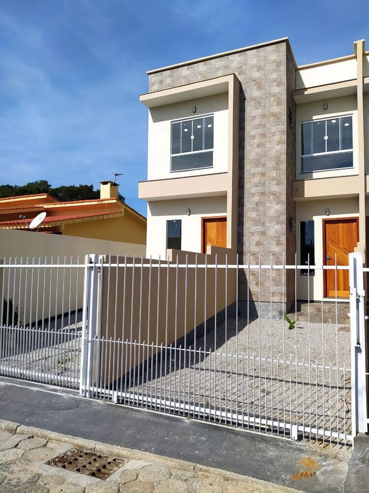 Sobrado à venda com 2 quartos, 75m² - Foto 3