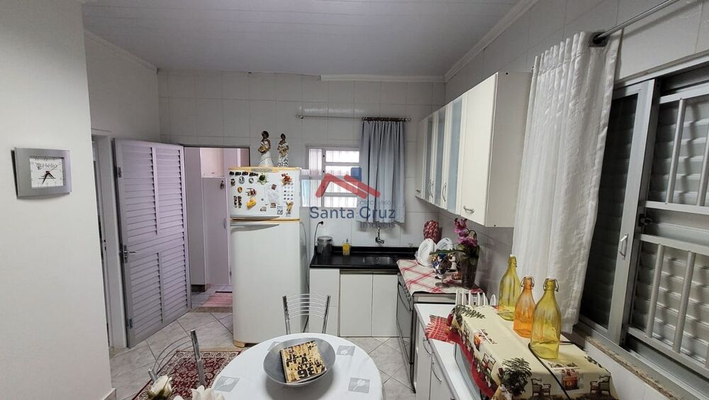 Casa, 4 quartos, 250 m² - Foto 2