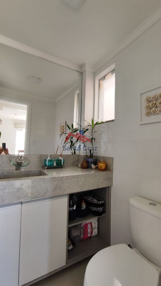 Apartamento à venda com 2 quartos, 79m² - Foto 2
