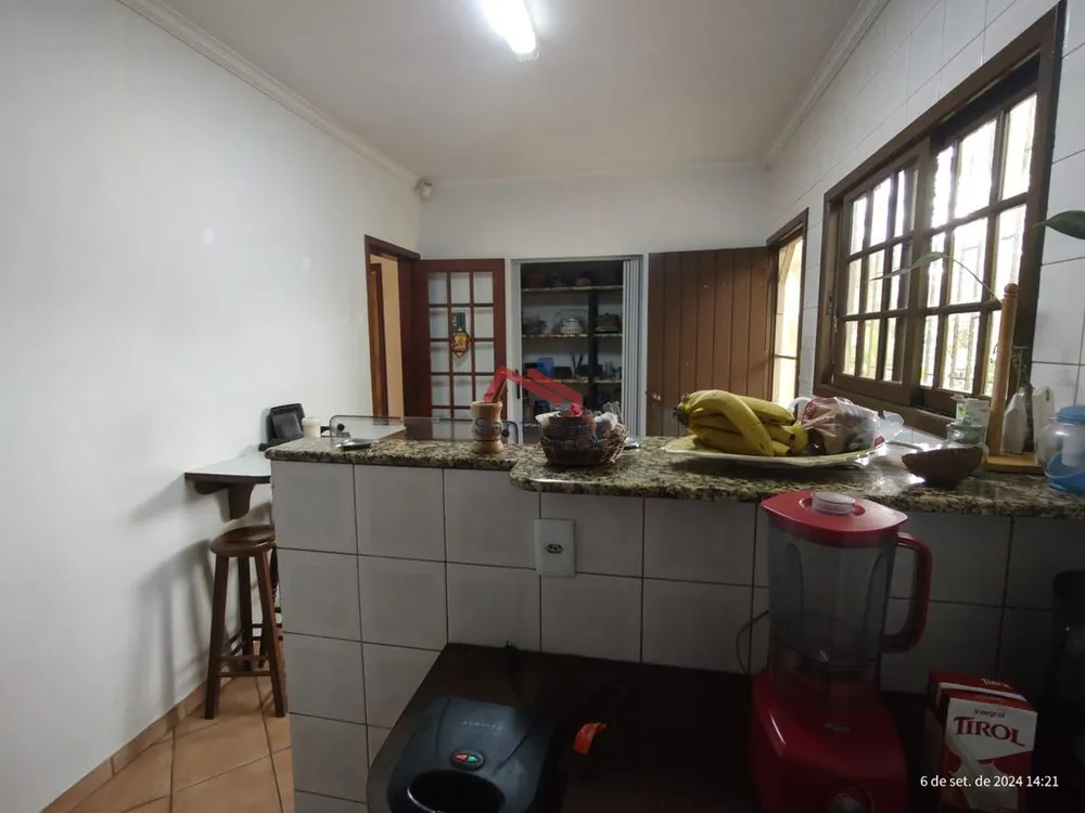 Casa, 4 quartos, 260 m² - Foto 15