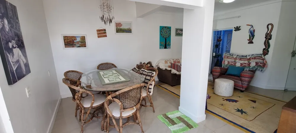 Sobrado, 4 quartos, 255 m² - Foto 1
