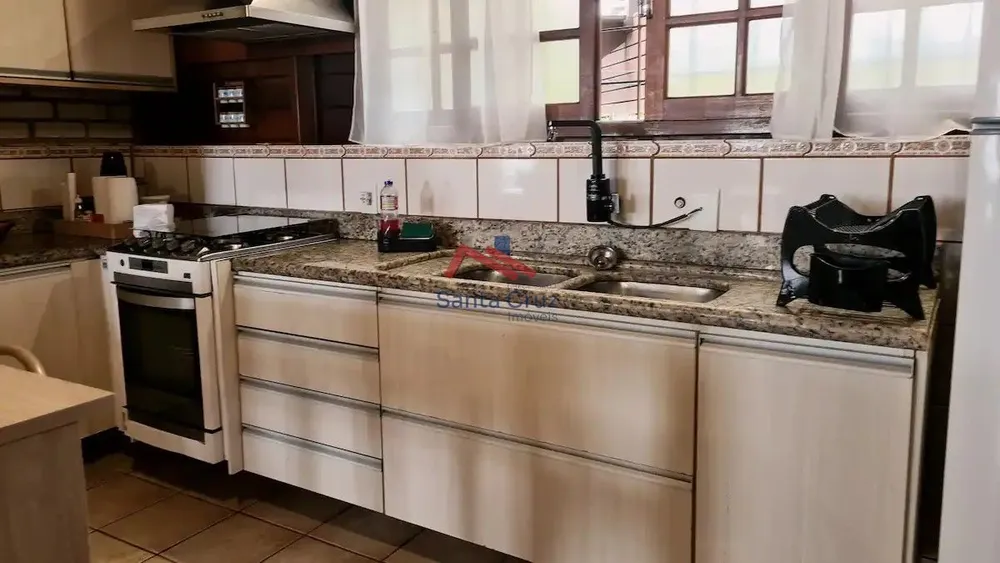 Casa, 4 quartos, 235 m² - Foto 5
