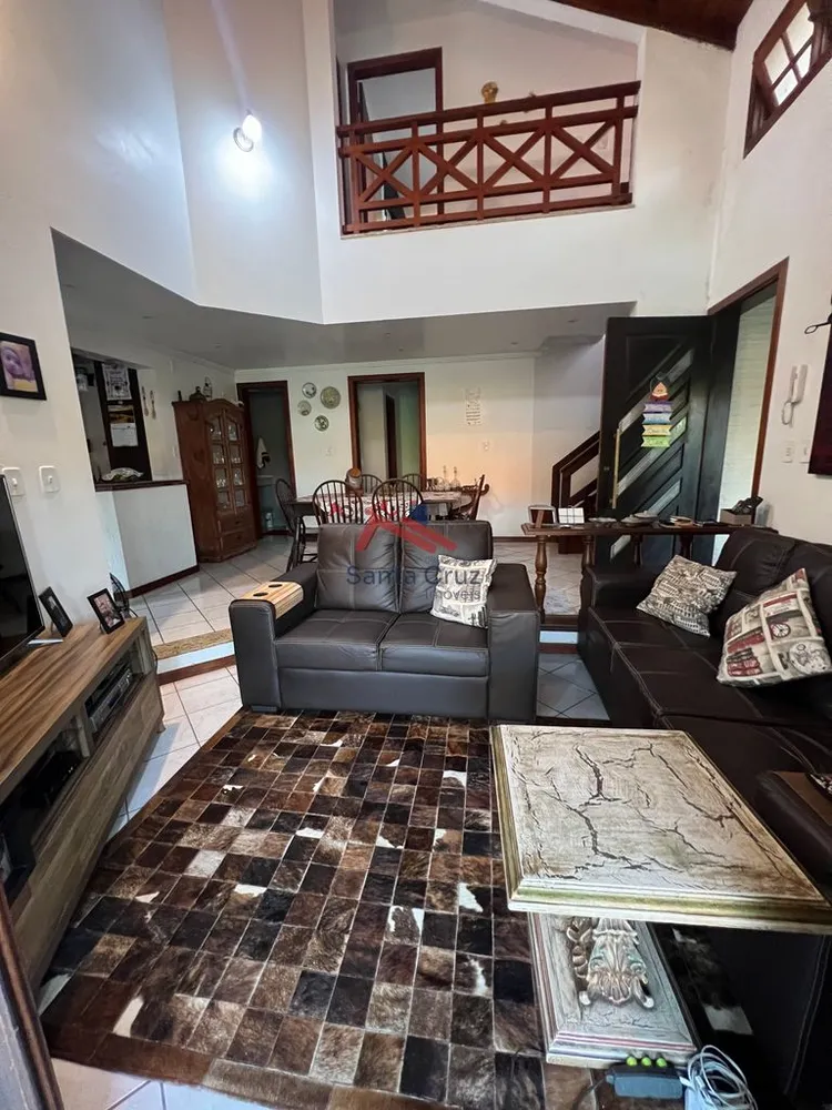 Casa, 3 quartos, 114 m² - Foto 1