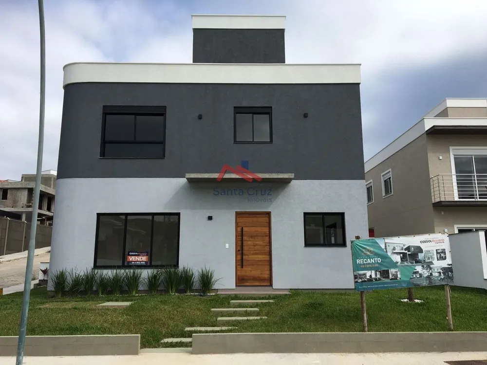 Sobrado, 3 quartos, 143 m² - Foto 1