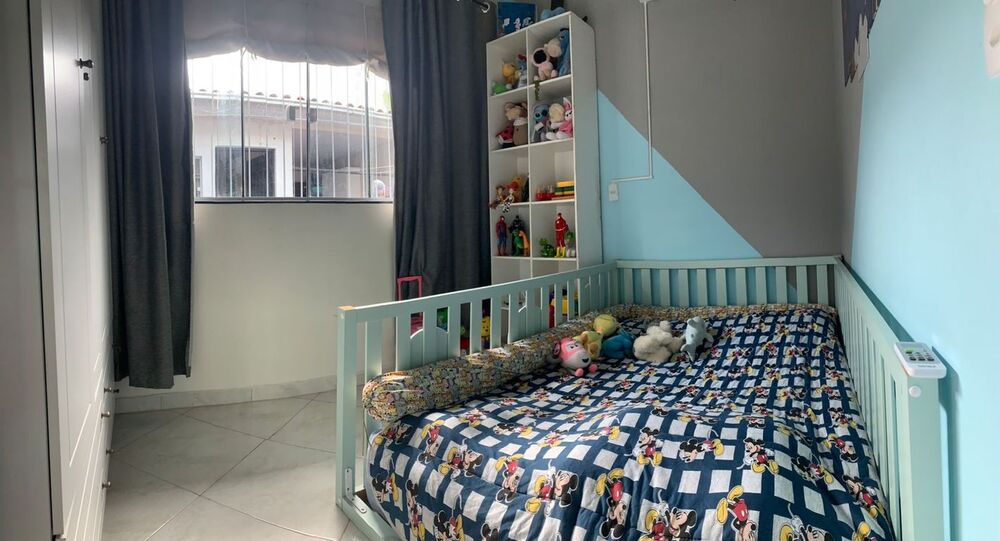 Casa à venda com 4 quartos, 124m² - Foto 1