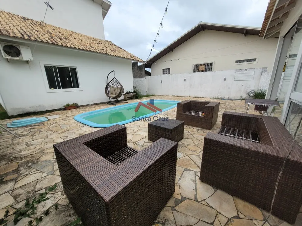 Sobrado, 6 quartos, 233 m² - Foto 4