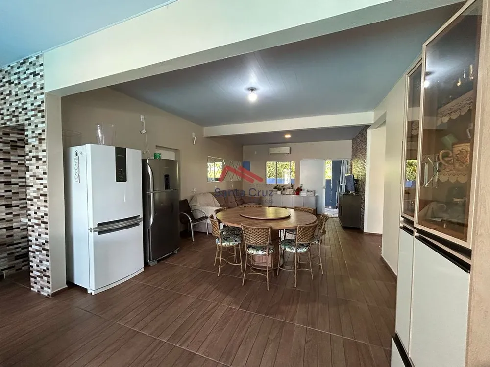 Sobrado, 6 quartos, 300 m² - Foto 1