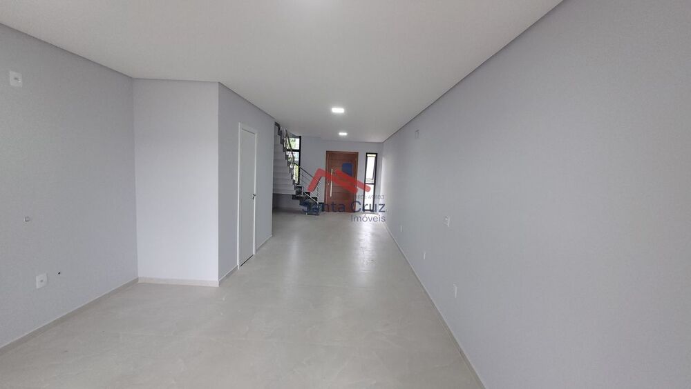 Sobrado à venda com 3 quartos, 112m² - Foto 1