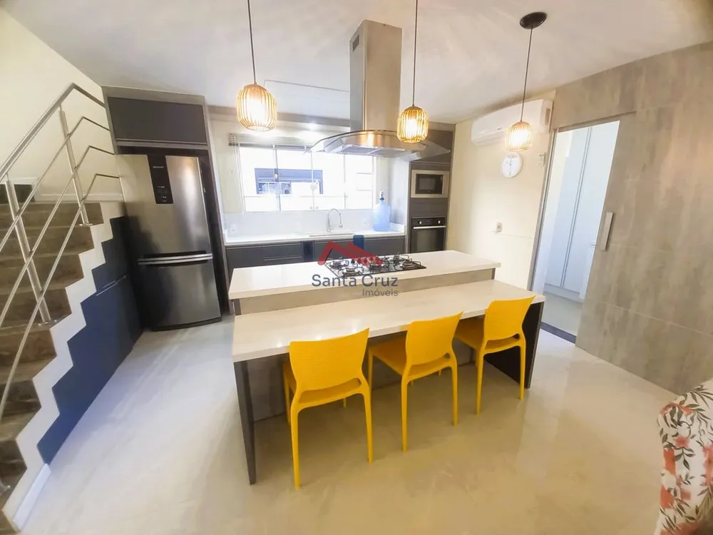 Sobrado, 3 quartos, 202 m² - Foto 2