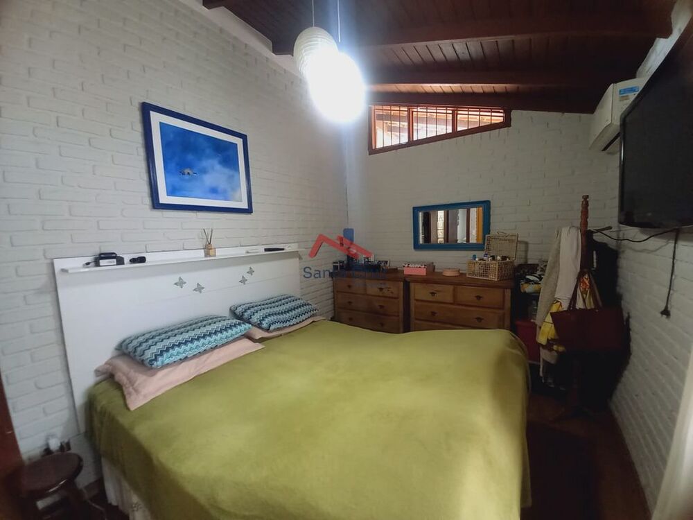 Casa, 4 quartos, 120 m² - Foto 1