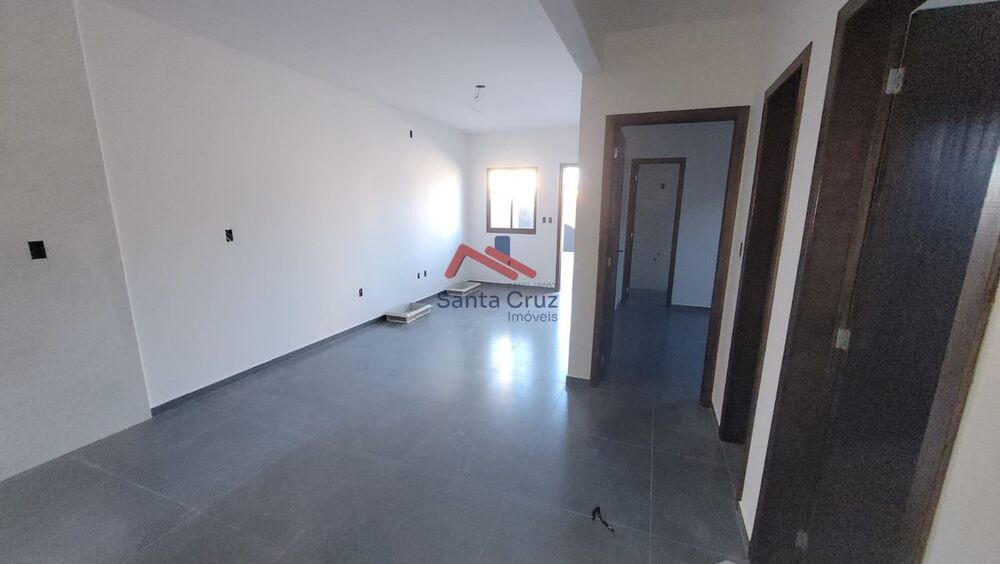 Casa à venda com 3 quartos, 80m² - Foto 2