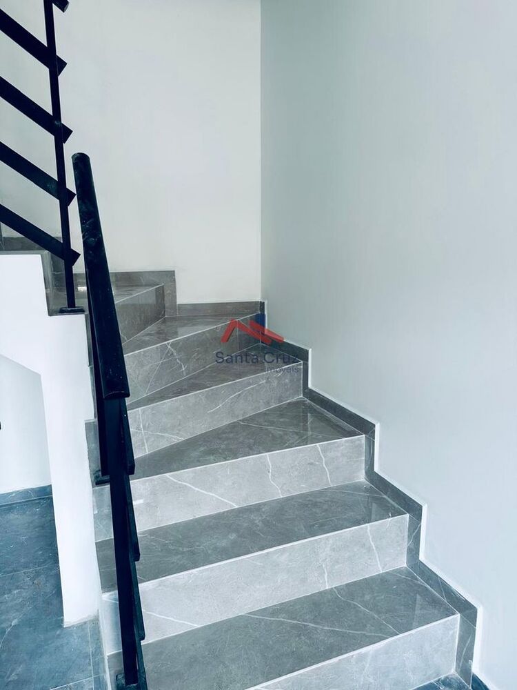 Sobrado à venda com 3 quartos, 114m² - Foto 2